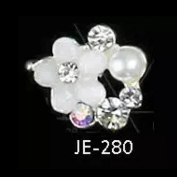 Adornos florales para uñas