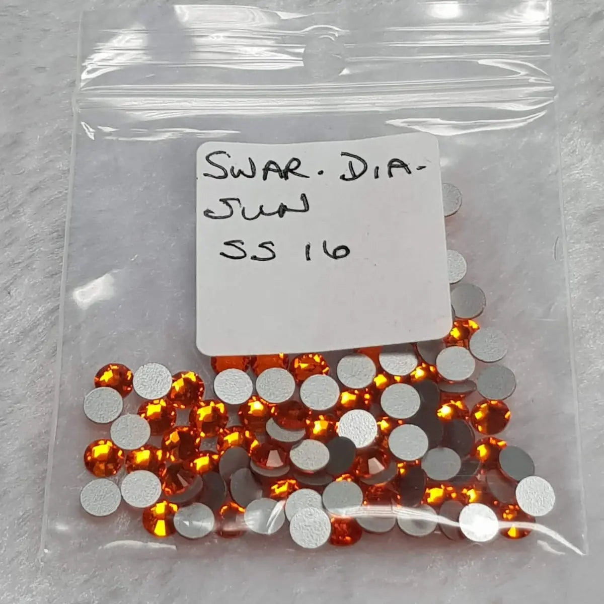 Diamantes Swarovski