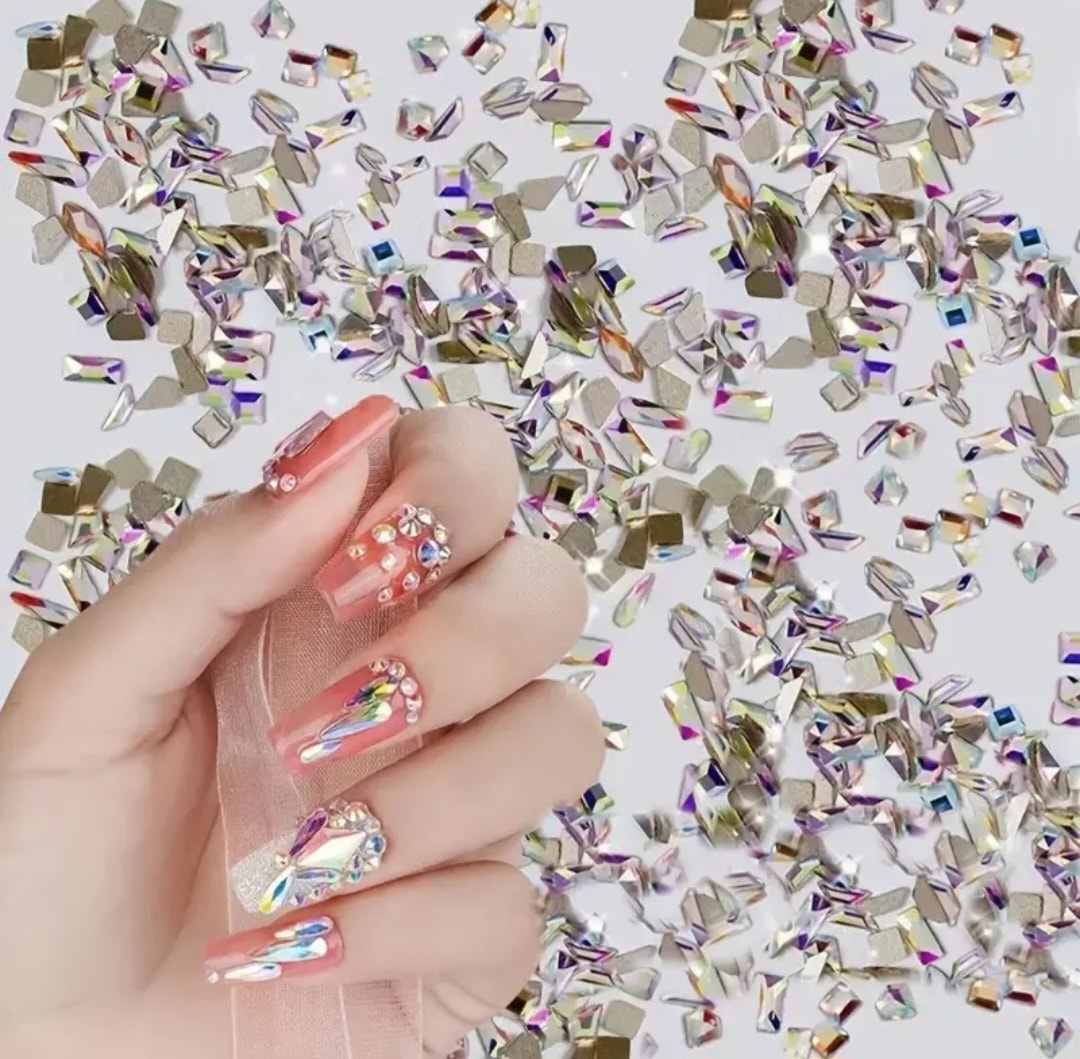 Paquete de formas variadas de diamantes de imitación