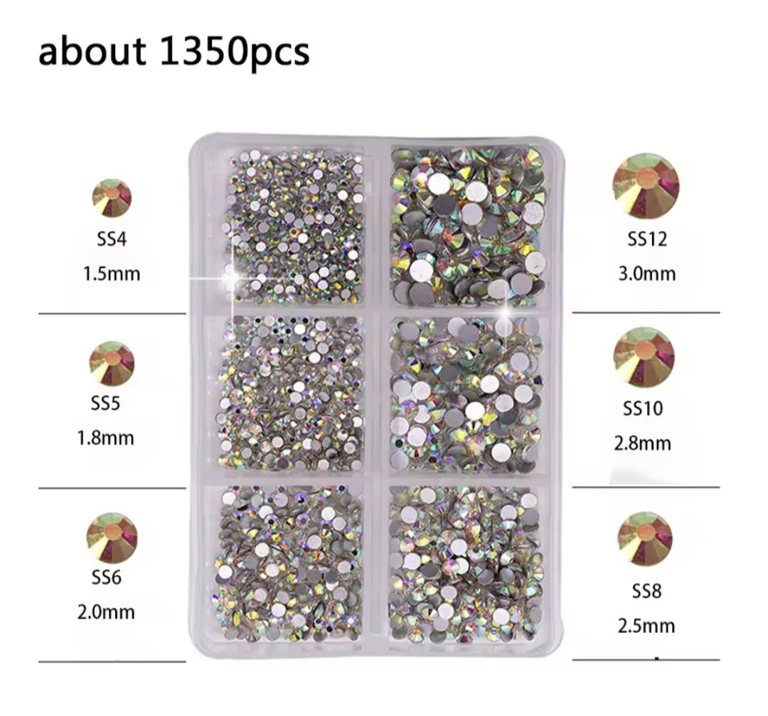 Diamantes de imitación en paleta
