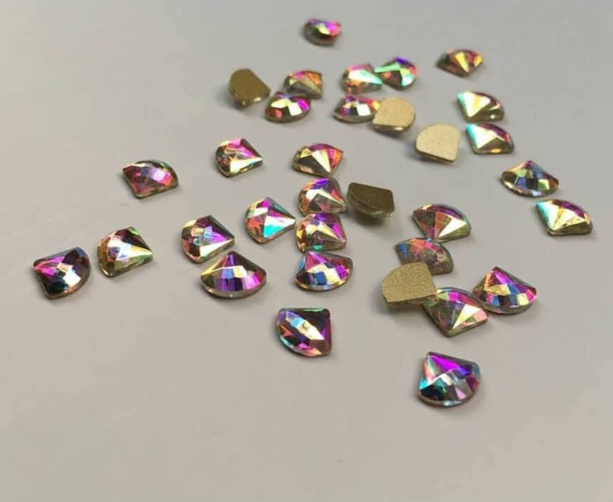 Paquete de formas variadas de diamantes de imitación